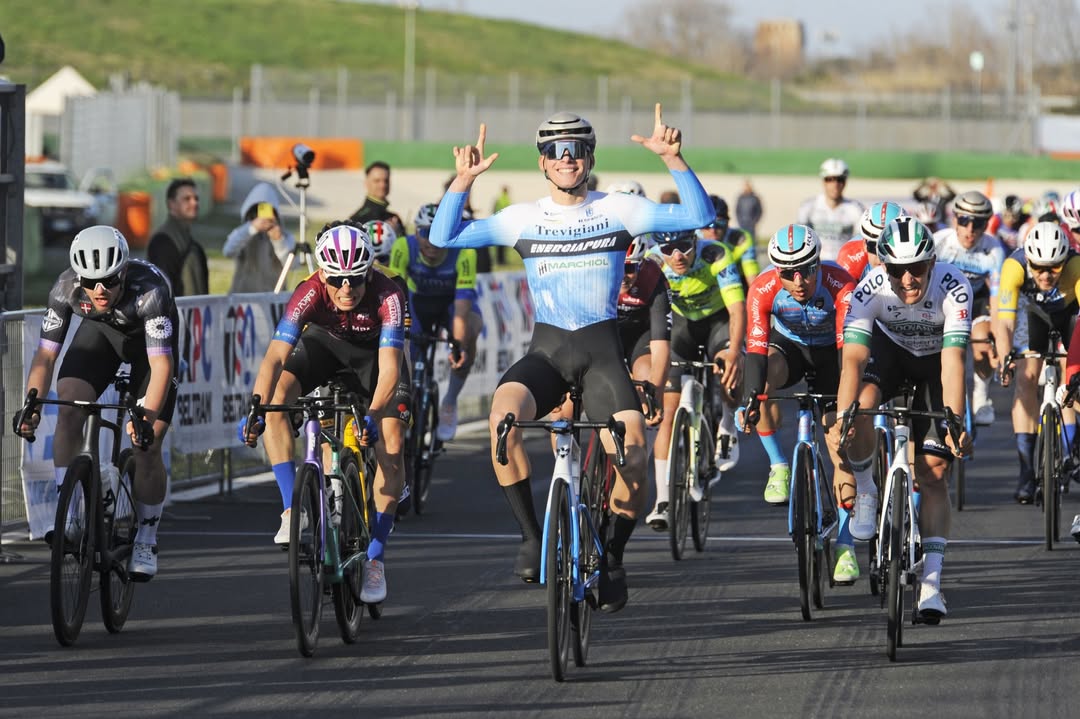 Spampinato 在赛季首秀中获胜!